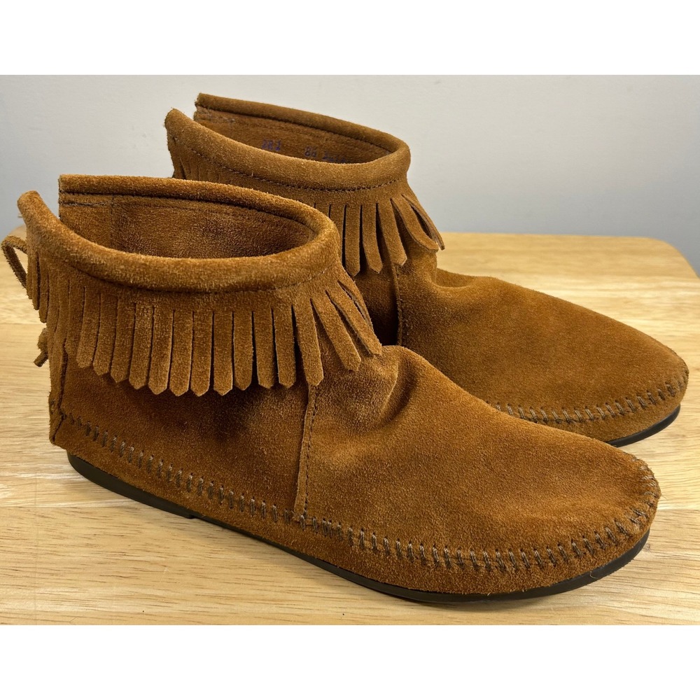 Minnetonka Ankle Boots Women 8.5 Tan Suede Back Zip Hardsole Bootie Fringe Indie